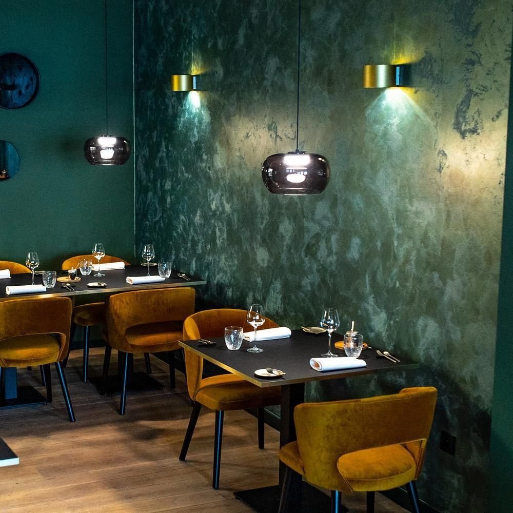 Quai n°4, Restaurant in Ath