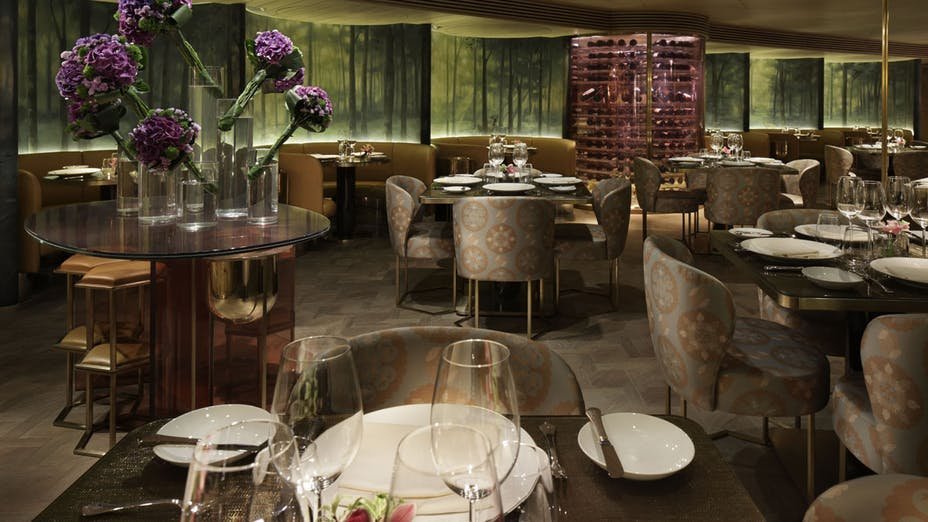 Jean May, Restaurant in Hong Kong