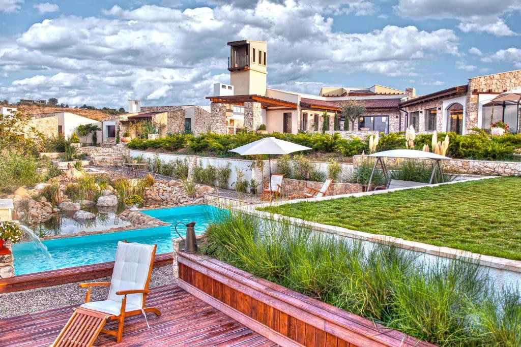 Zornitza Family Estate hotel in Zornitza Village