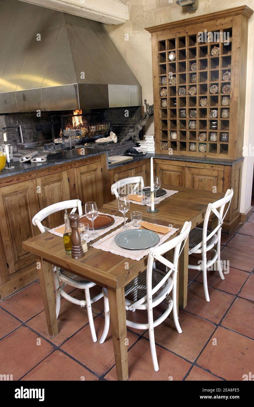 La Chassagnette restaurant in Le Sambuc