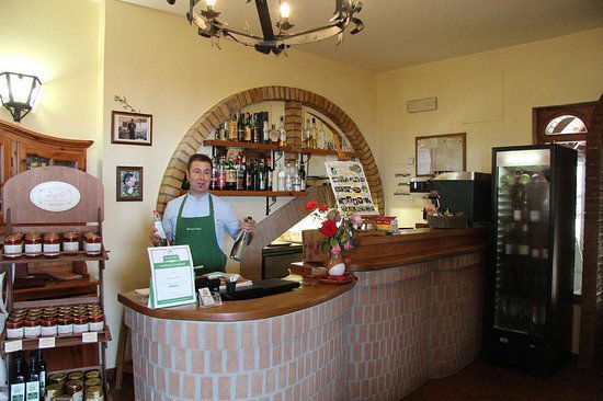 Bacucco d'Oro, Restaurant in Mutignano