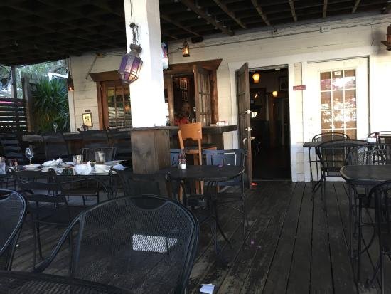 Mad Dogs & Englishmen restaurant in Tampa, United States