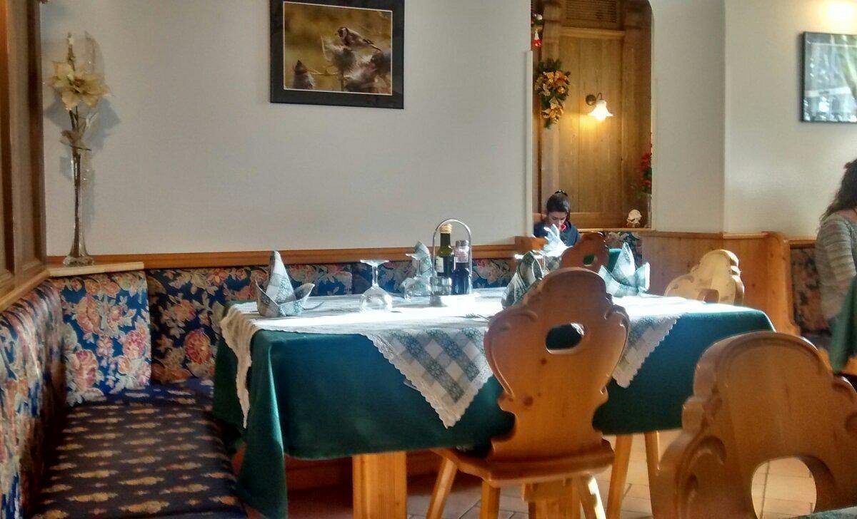 Vecchia Sorni, Restaurant in Sorni