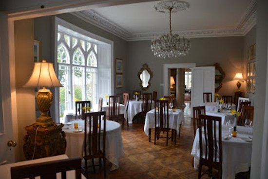 Rhosyn, Restaurant in Penally