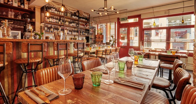 Lady of the Grapes, Restaurant in London