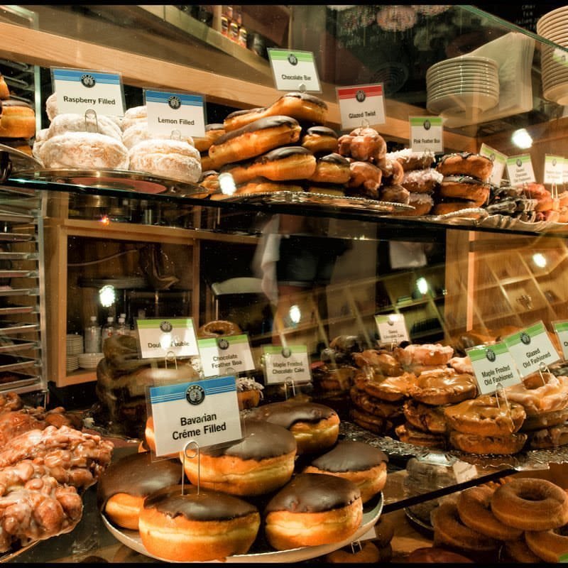 Top Pot Doughnuts restaurant in Woodinville, United States