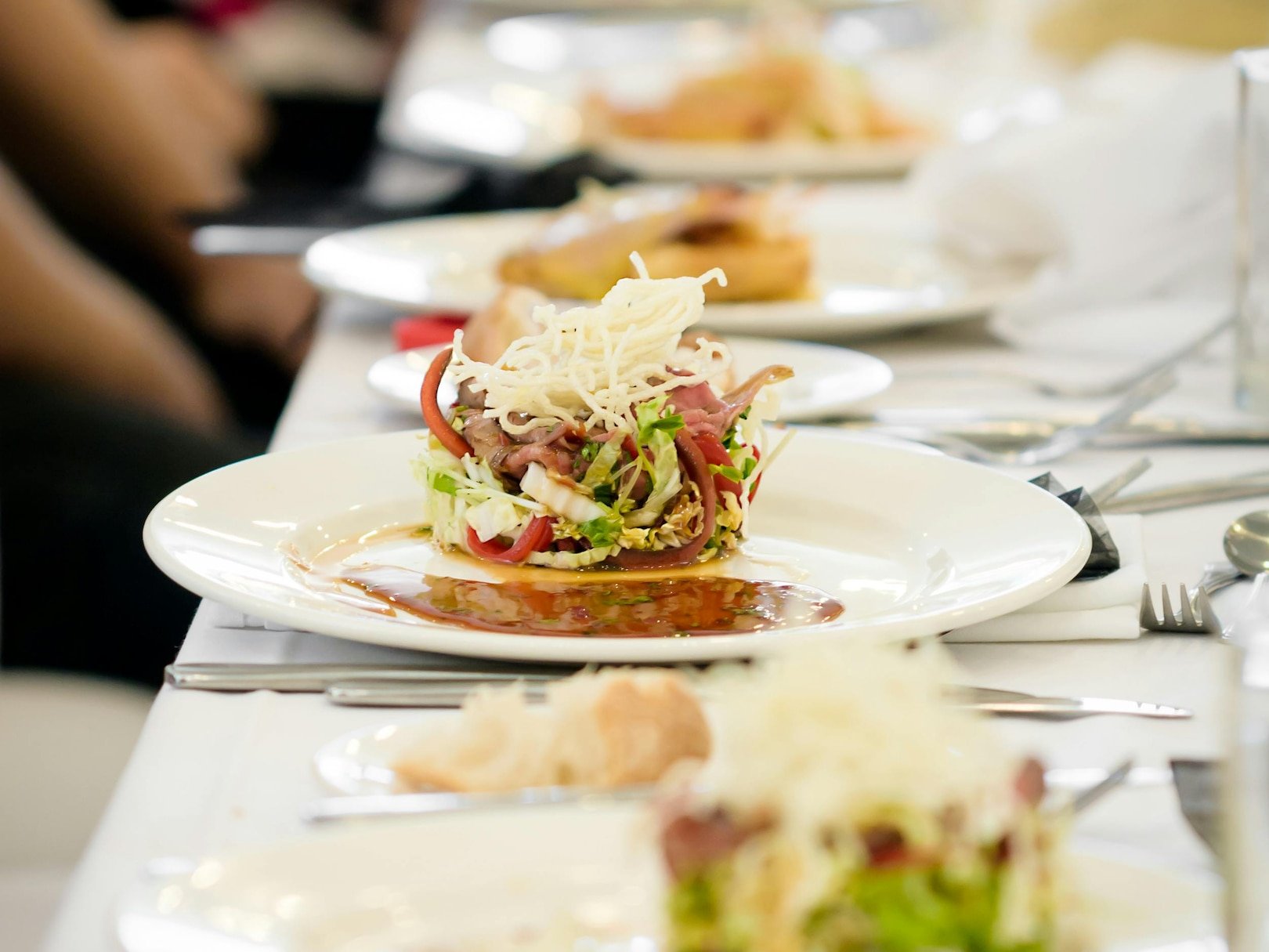 La Petite Gayole, Restaurant in Thuillies