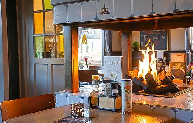 Restaurant De Lage Vuursche restaurant in Lage Vuursche, Netherlands