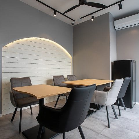 Quatre Vingt Douze, Restaurant in Tokyo