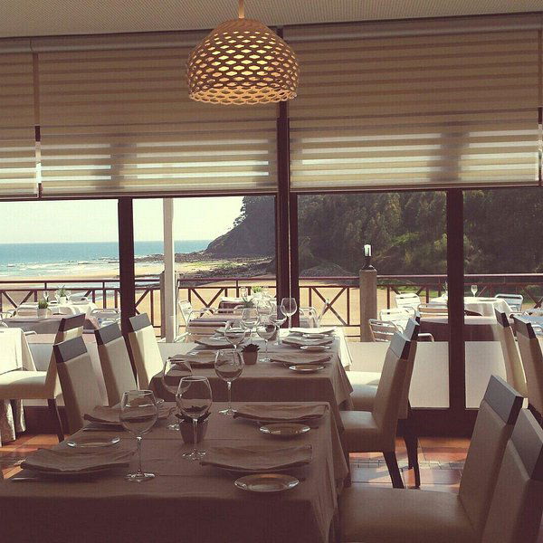 Casa Eutimio, Restaurant in Lastres