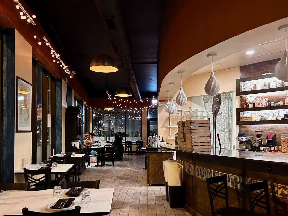 Munno Pizzeria & Bistro
