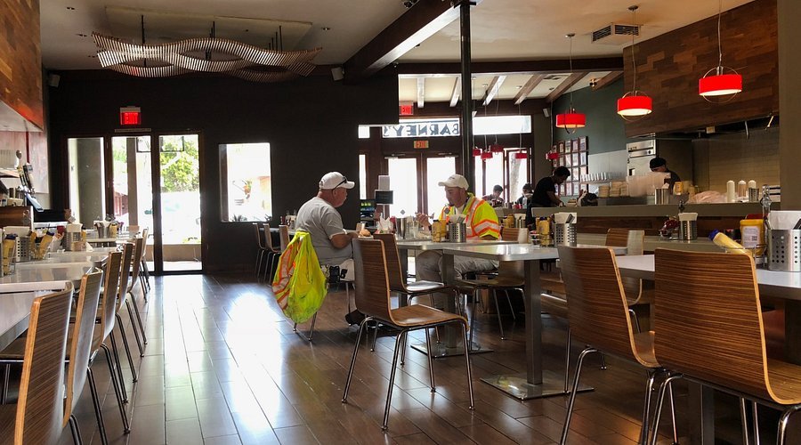 Barney’s Gourmet Hamburgers restaurant in Los Angeles