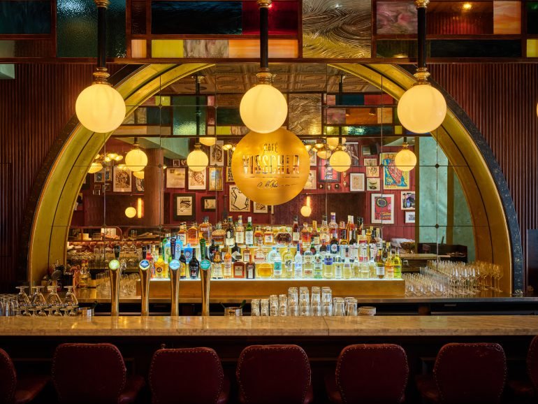 Café Visscher, Restaurant in Leiden