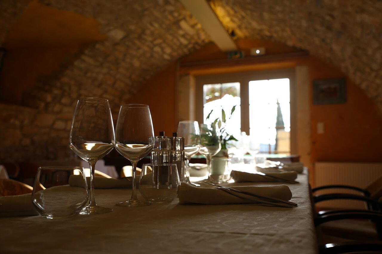 Les Perséides restaurant in Lézignan