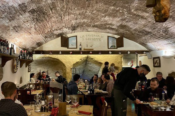 Il Conte Matto, Restaurant in Trequanda