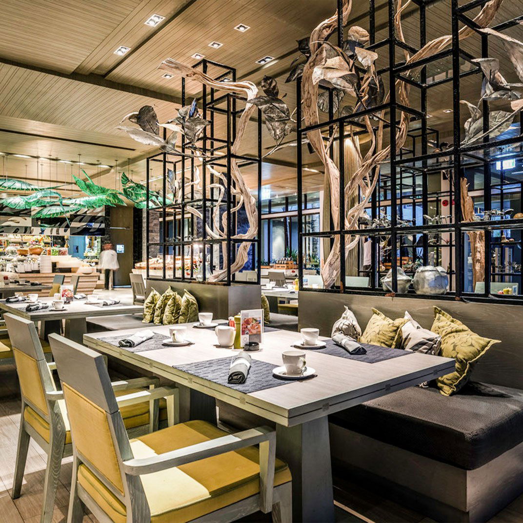 The Thai Library, Restaurant in Phuket