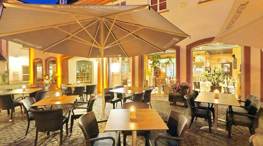 La Botte restaurant in Stresa, Italy