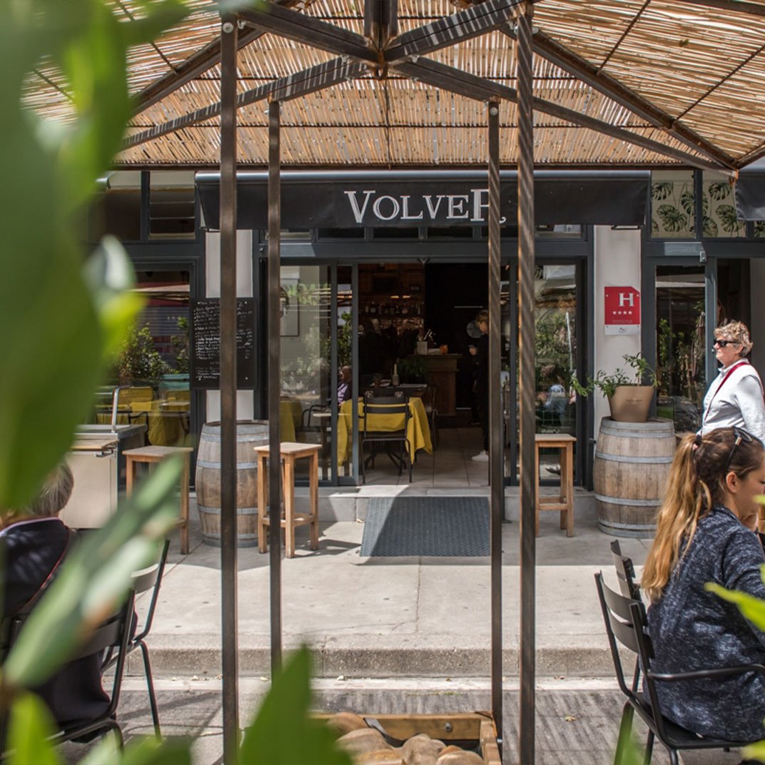 Les Maisons  Rabanel restaurant in Arles, France