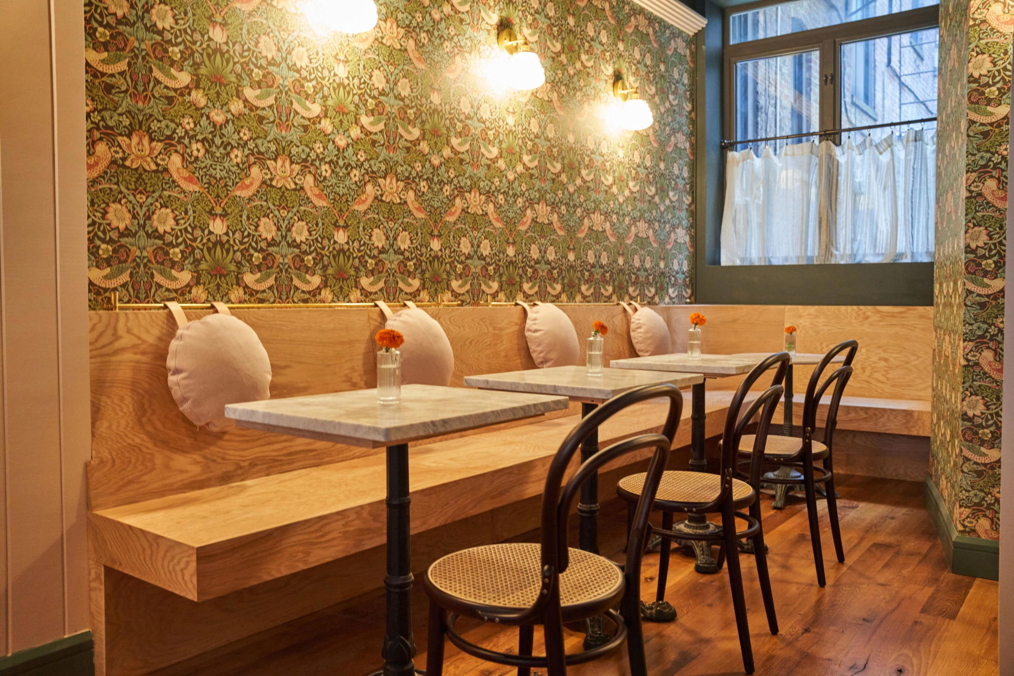 Agi's Counter, New York City, United States