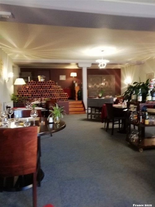 Le Périgord, Restaurant in Donzenac