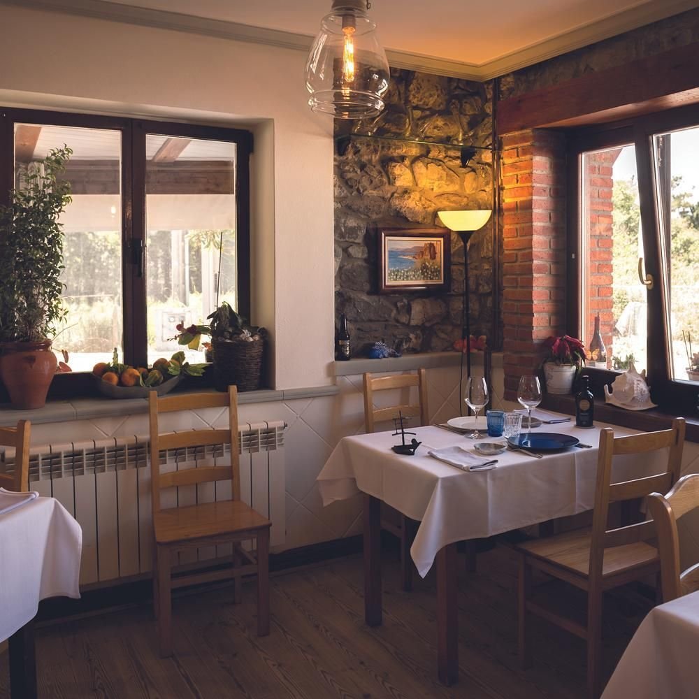 Güeyu-Mar, Restaurant in La Vega