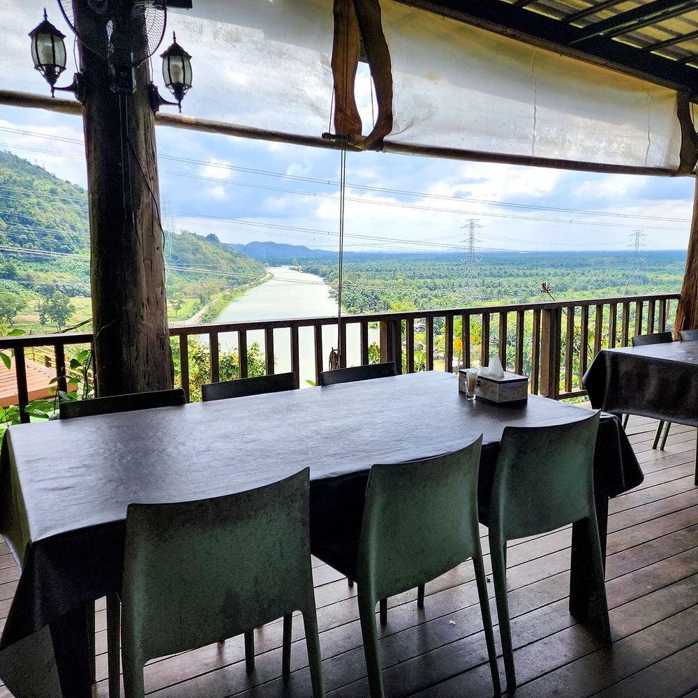 Phunisa restaurant in Surat Thani, Thailand