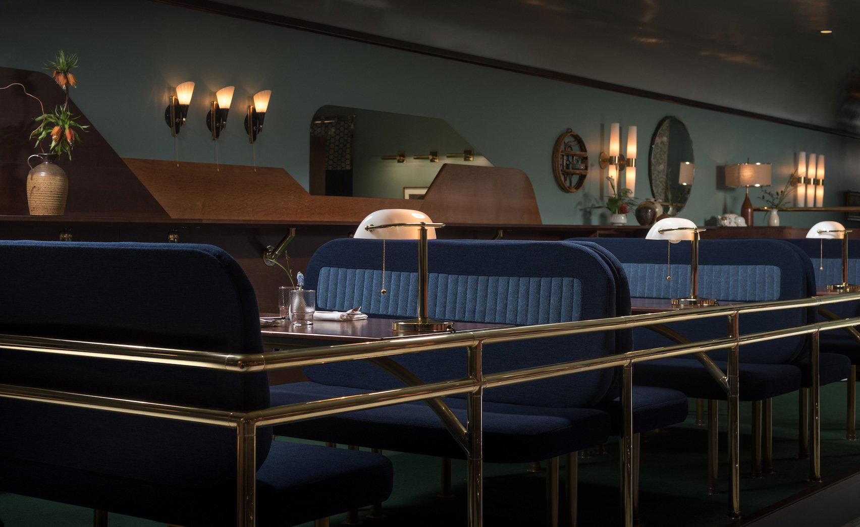 Kissa Tanto, Vancouver, Canada