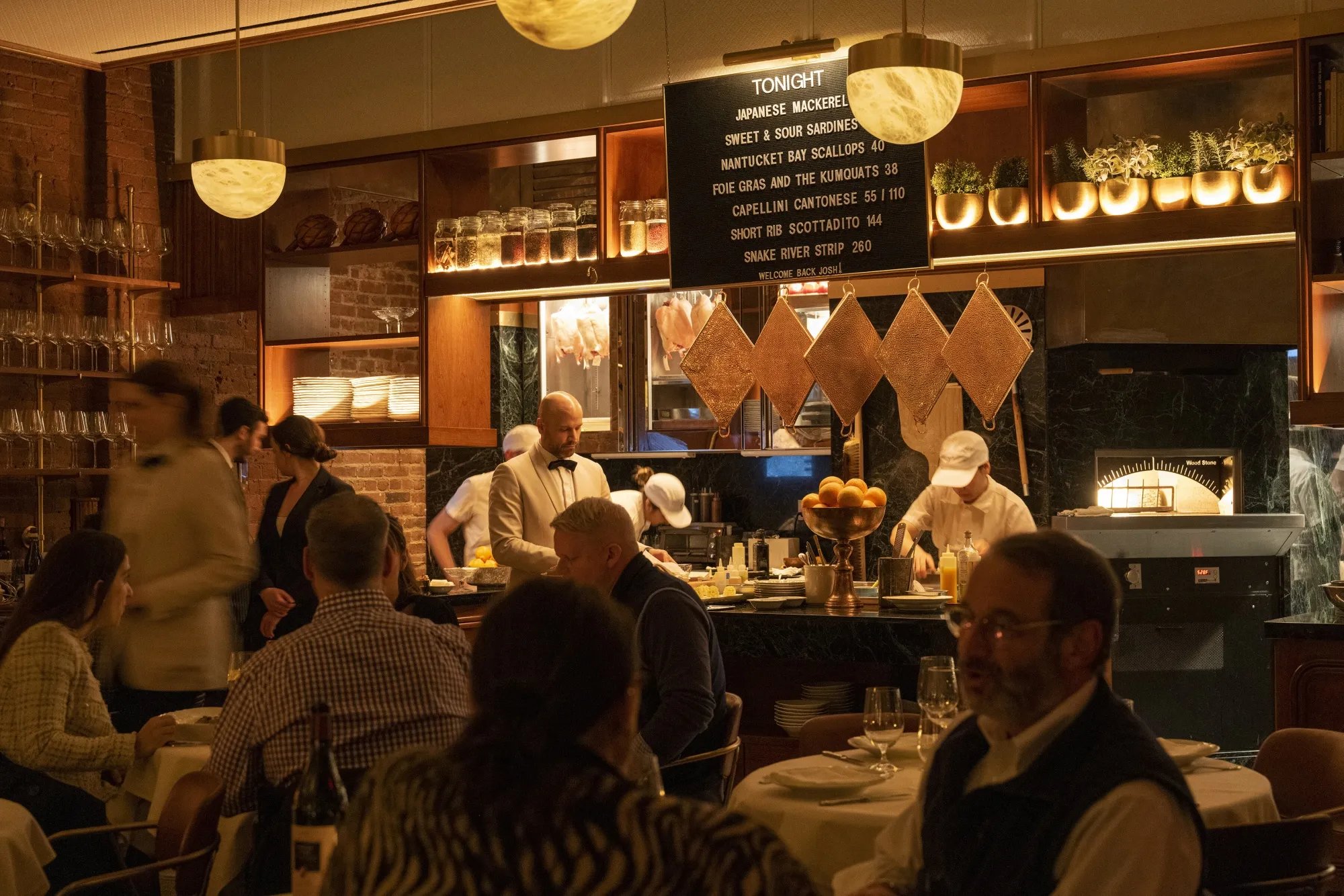 Le Veau d'Or restaurant in New York City, United States