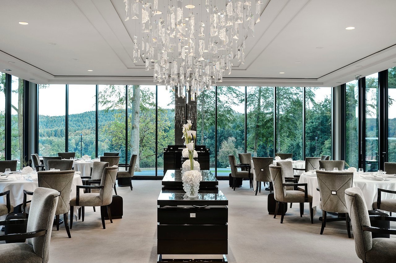 Villa René Lalique restaurant in Wingen-sur-Moder