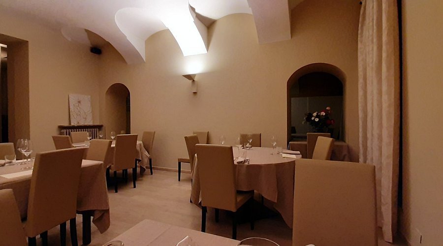 Osteria La Pimpinella, Restaurant in Bra