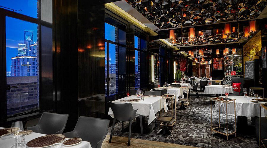 8 1/2 Otto e Mezzo Bombana (Shanghai), Restaurant in Shanghai