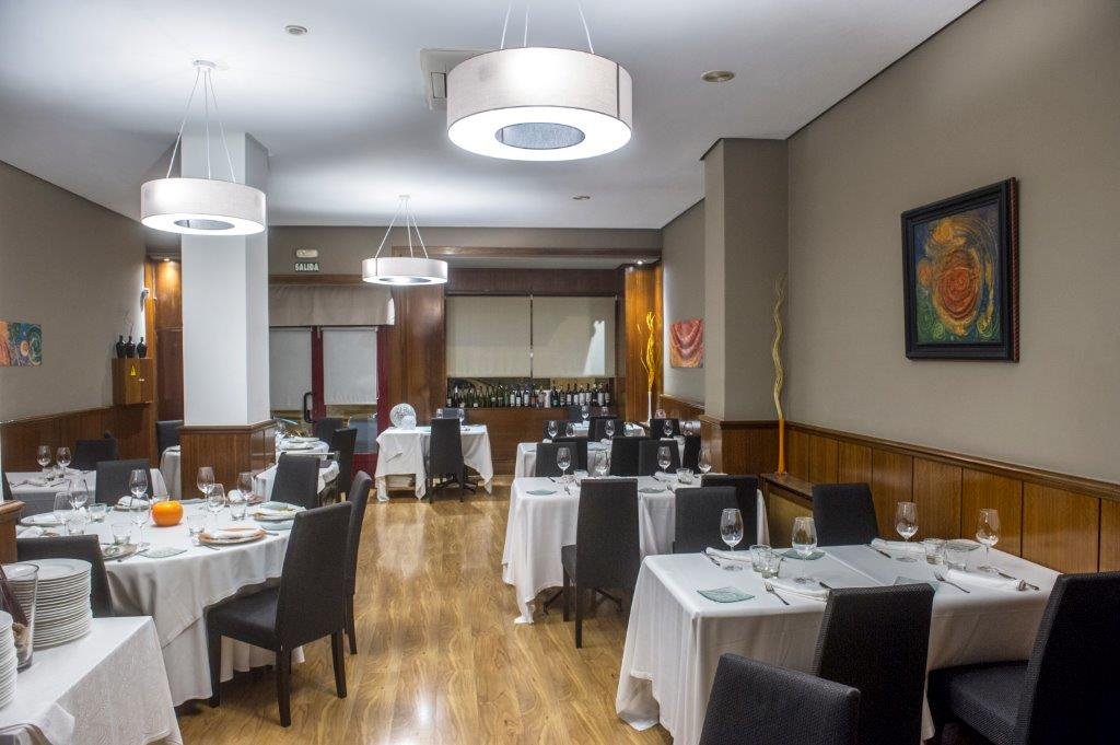 Casa Silvano-Maracaibo, Restaurant in Segovia