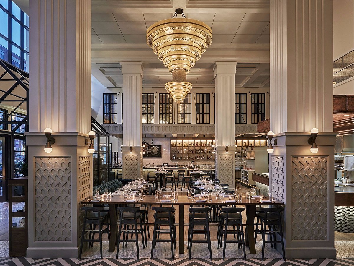 Mabel’s Gone Fishing restaurant in San Diego, United States