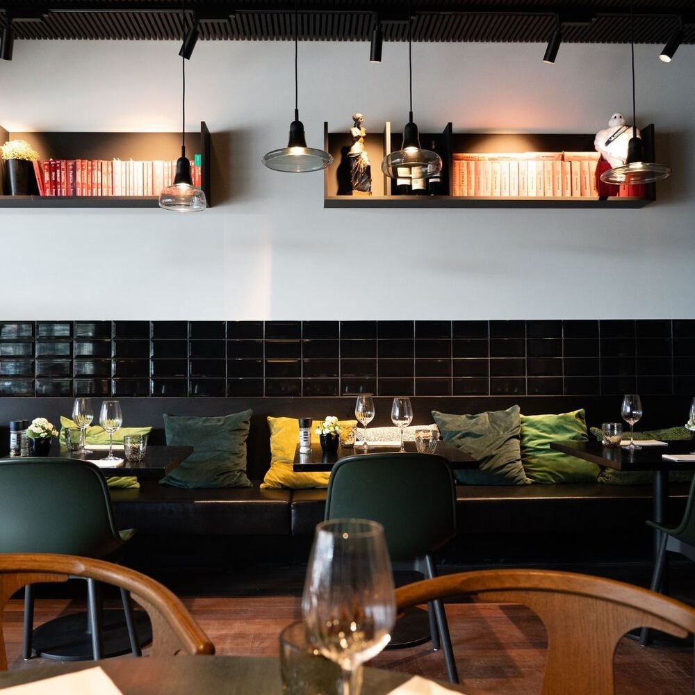 Julia Fish & Oysterbar restaurant in Sint-Idesbald, Belgium