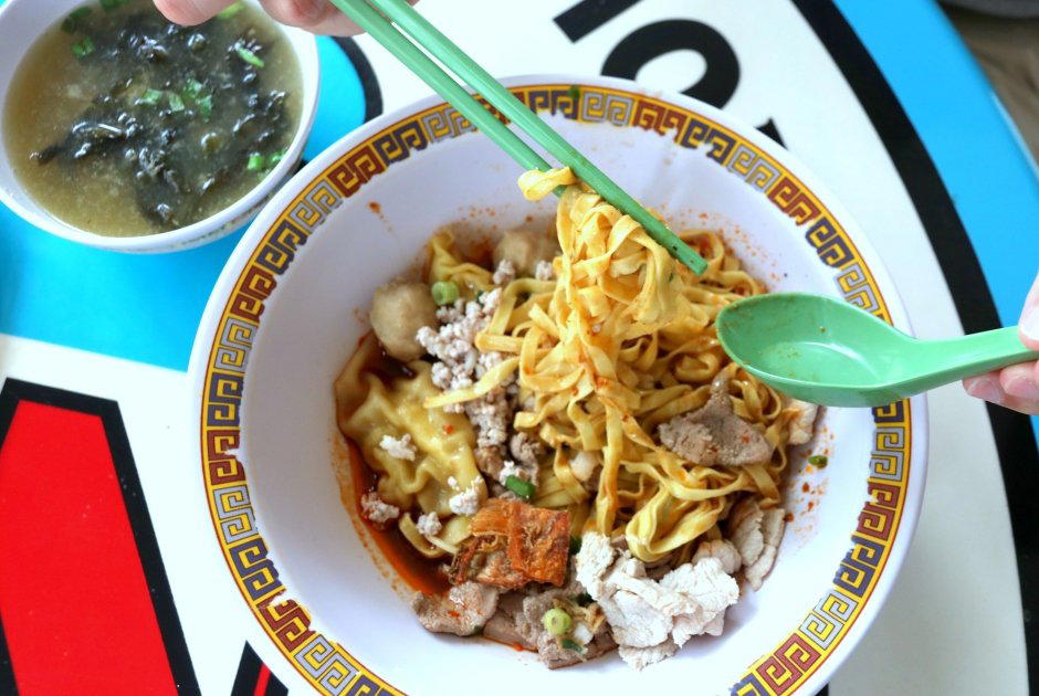 Tai Hwa Pork Noodle restaurant in Singapore, Singapore