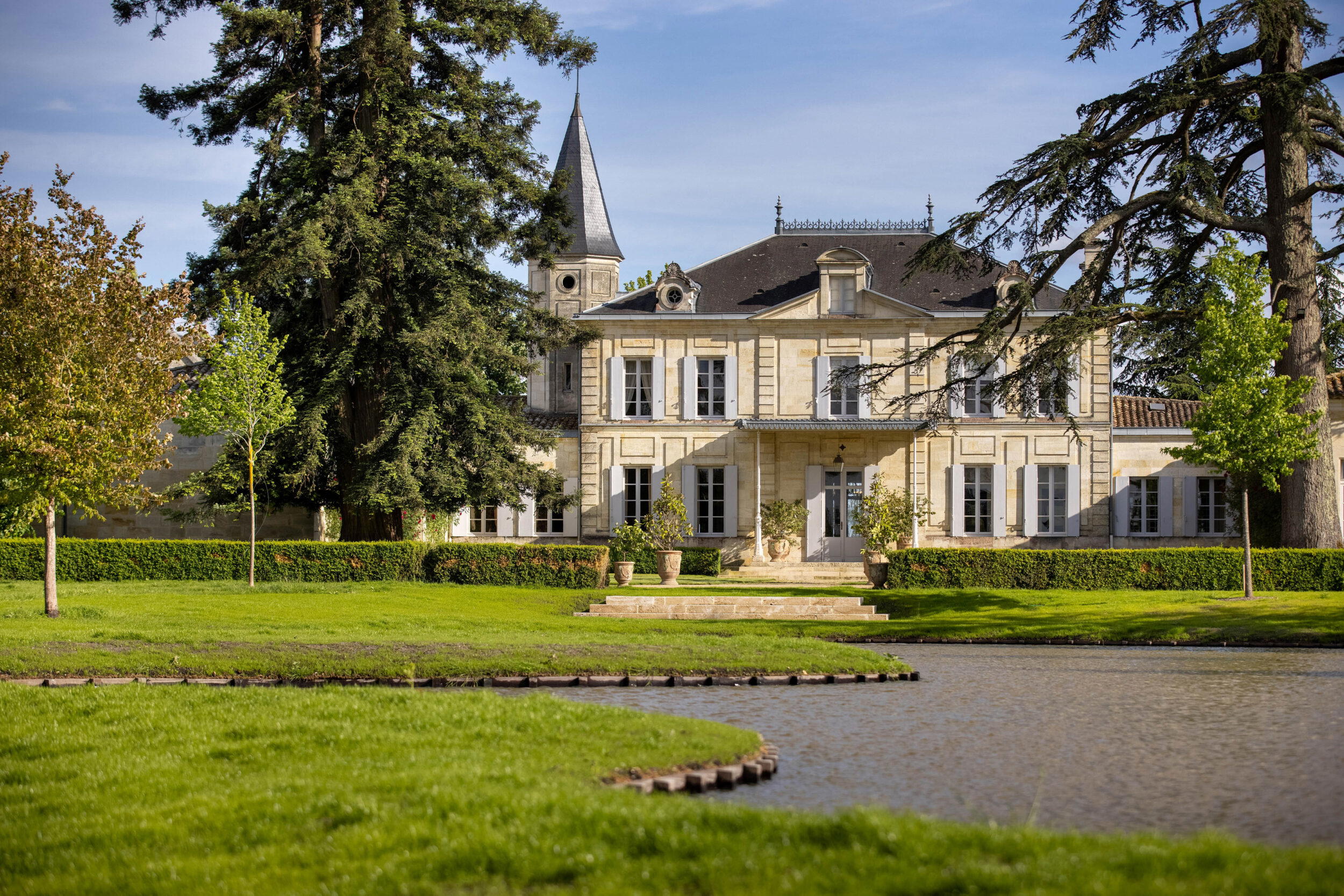 Château Cheval Blanc winery in Saint-Emilion
