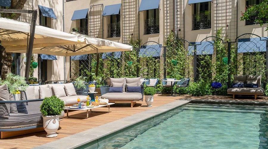 CoolRooms Palacio de Atocha hotel in Madrid, Spain