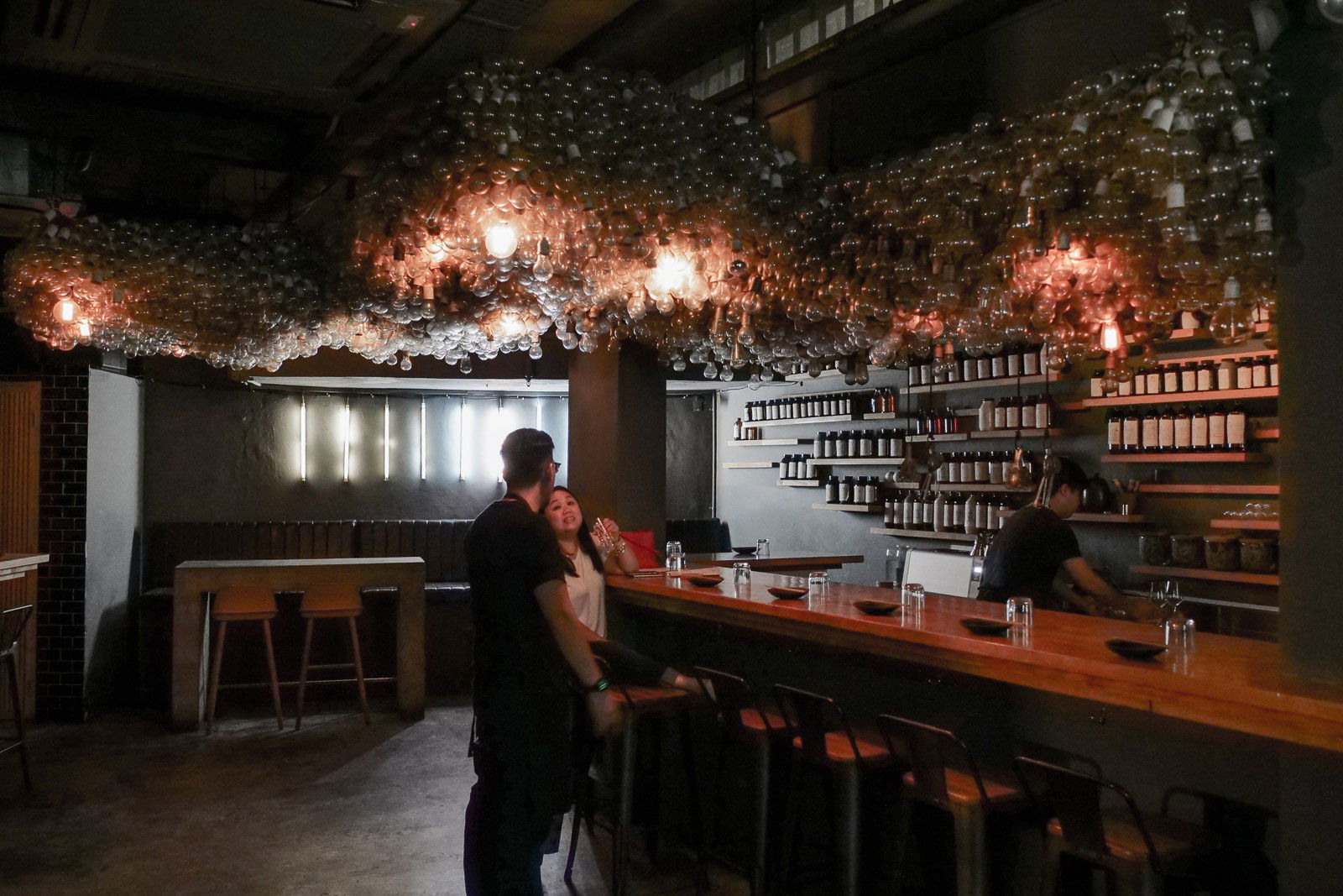 Operation Dagger, Bar in Singapore