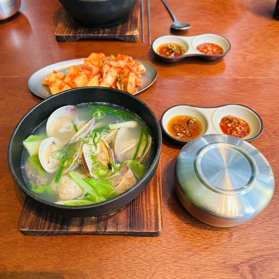 Gomtang Lab, Seoul, South Korea