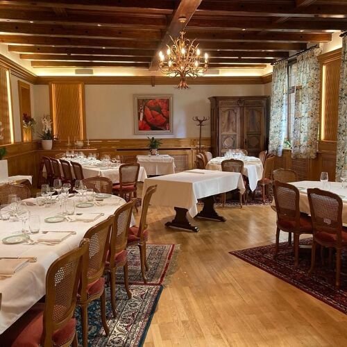 L'Aigle d'Or restaurant in Azay-le-Rideau, France
