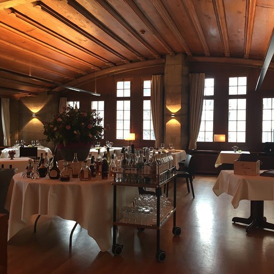 Haus zum Rüden, Restaurant in Zurich