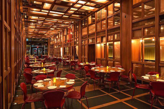 LiLi restaurant in Paris, France