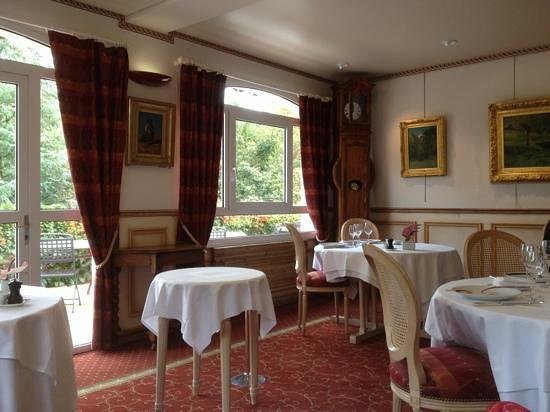 Les Trois Soleils de Montal, Restaurant in Saint-Céré