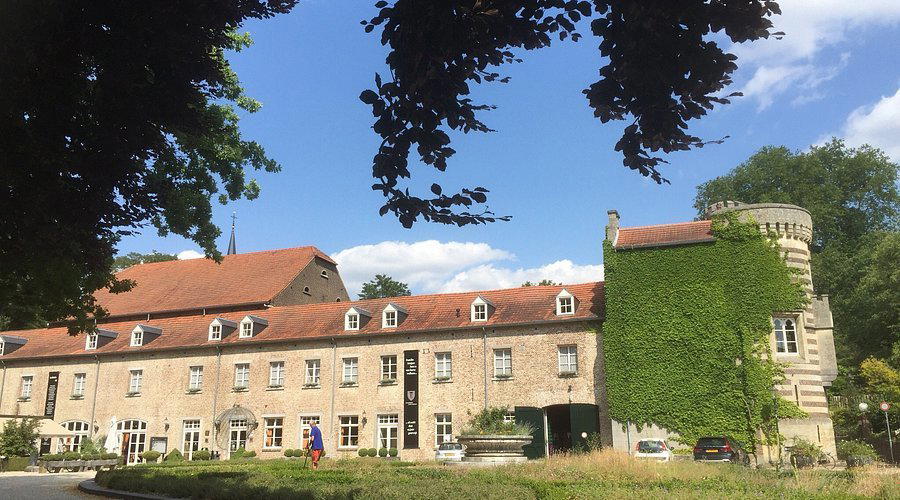 Kasteel Elsloo restaurant in Elsloo, Netherlands