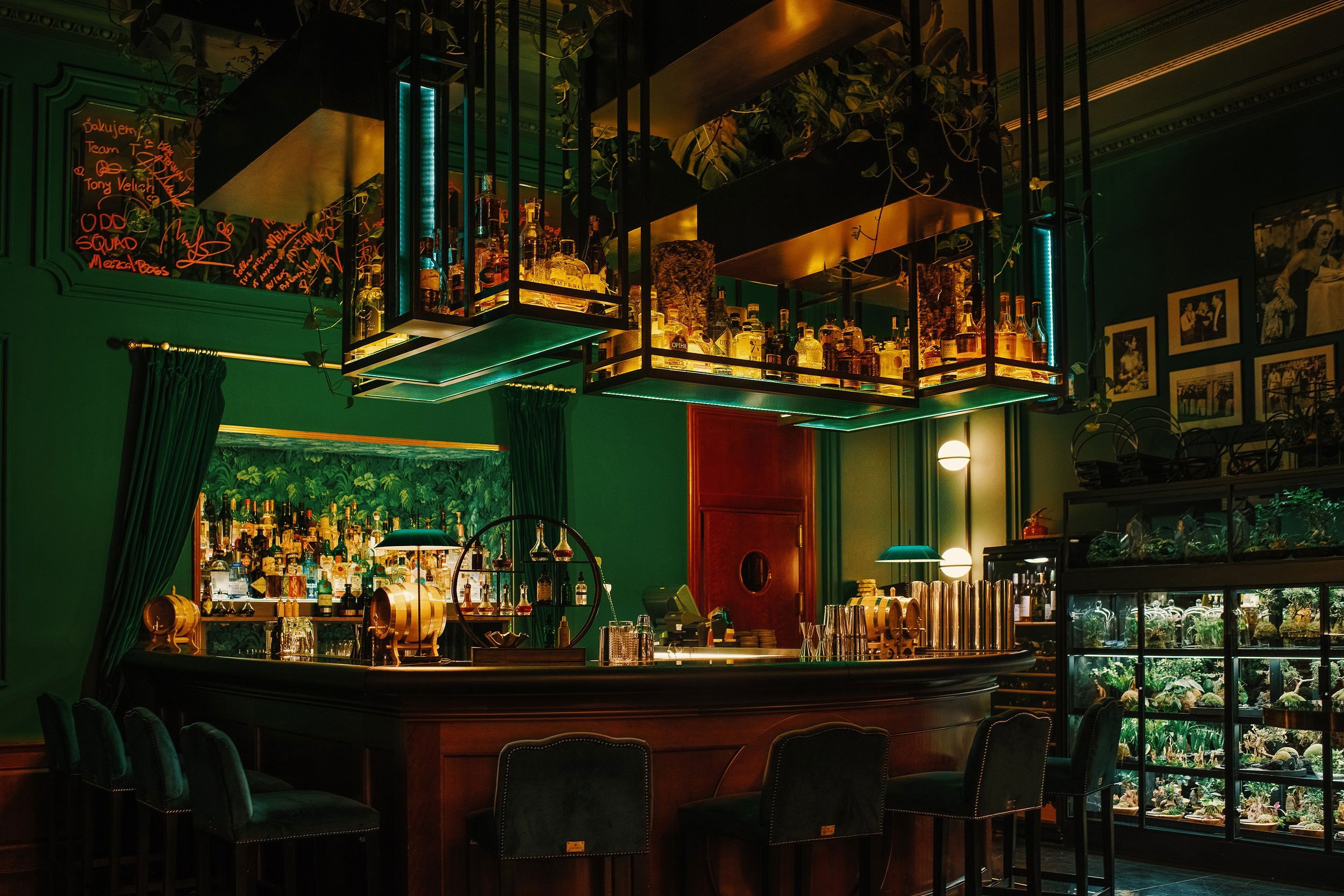 Mirror Bar bar in Bratislava