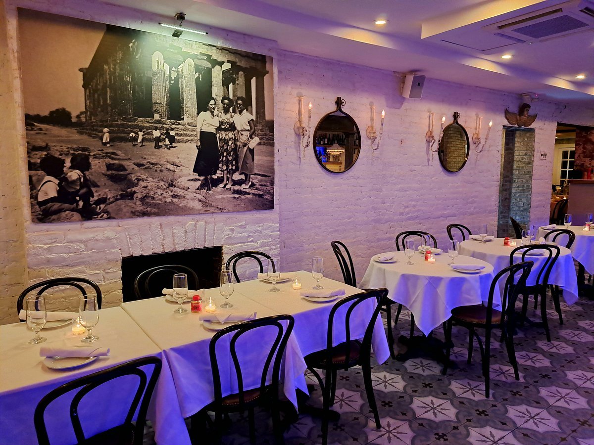 Lan Sheng restaurant in New York City, United States