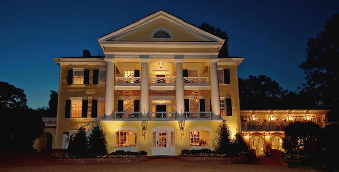 Inn at Willow Grove