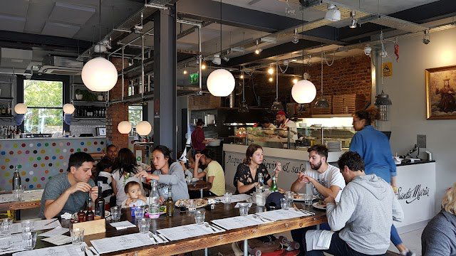 Santa Maria Chelsea, Restaurant in London
