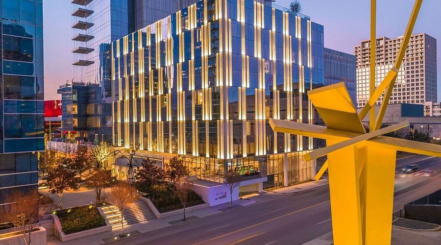 HALL Arts Hotel Dallas, Curio Collection by Hilton hotel in Dallas, United States