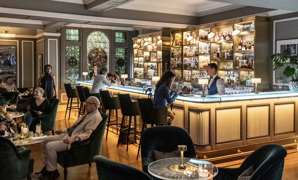 Donovan Bar bar in London